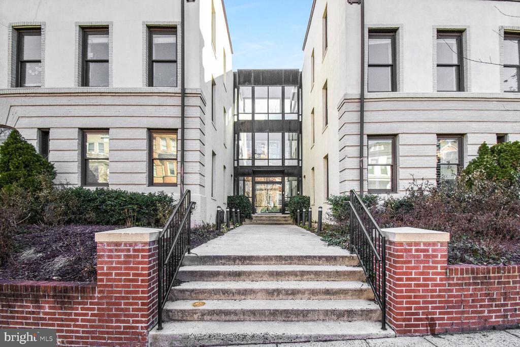 1840 Vernon St NW-Unit -206 in Washington, DC - Building Photo