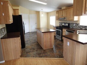 8960 S Keystone Rd in Hereford, AZ - Building Photo - Building Photo