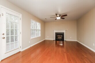 2077 Prescott Way in Spring Hill, TN - Building Photo - Building Photo