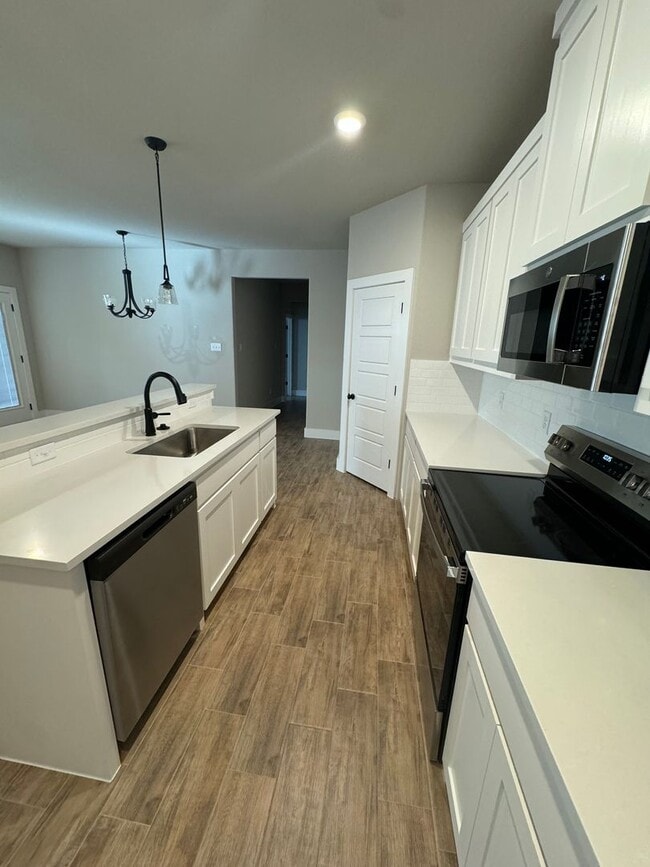 701 The Cottages in Godley, TX - Building Photo - Building Photo