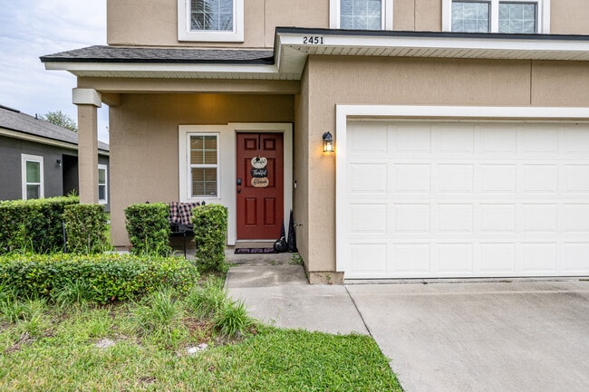 2451 Caney Oaks Dr E in Jacksonville, FL - Building Photo - Building Photo
