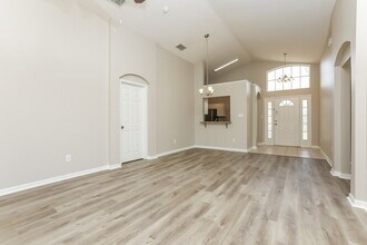 7920 Oakstone Ct in Orlando, FL - Building Photo - Building Photo