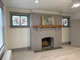 919 Brookline Blvd, Unit #1 1ST Floor in Pittsburgh, PA - Building Photo