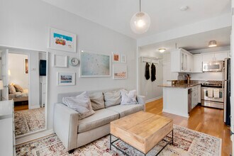 101 Willow Ave in Hoboken, NJ - Building Photo - Building Photo