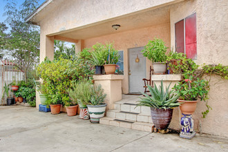 1358 E 21st St in Los Angeles, CA - Building Photo - Building Photo