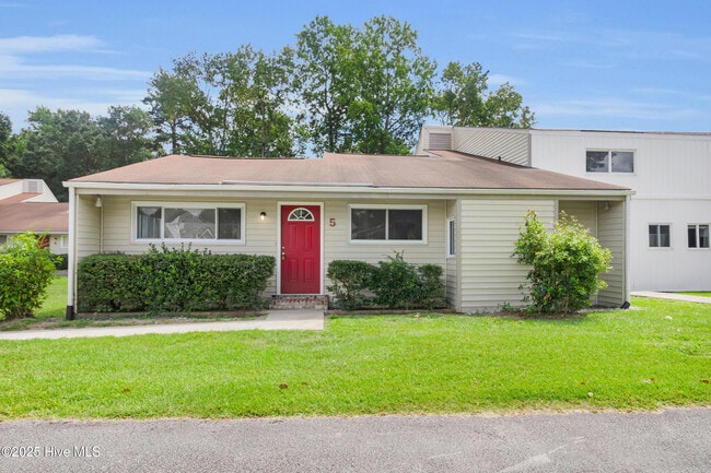 property at 125 Pirates Rd