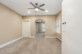 72 Taylor St in Washington, NJ - Building Photo - Building Photo