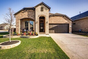 2000 St Andrew's Wy in Argyle, TX - Building Photo