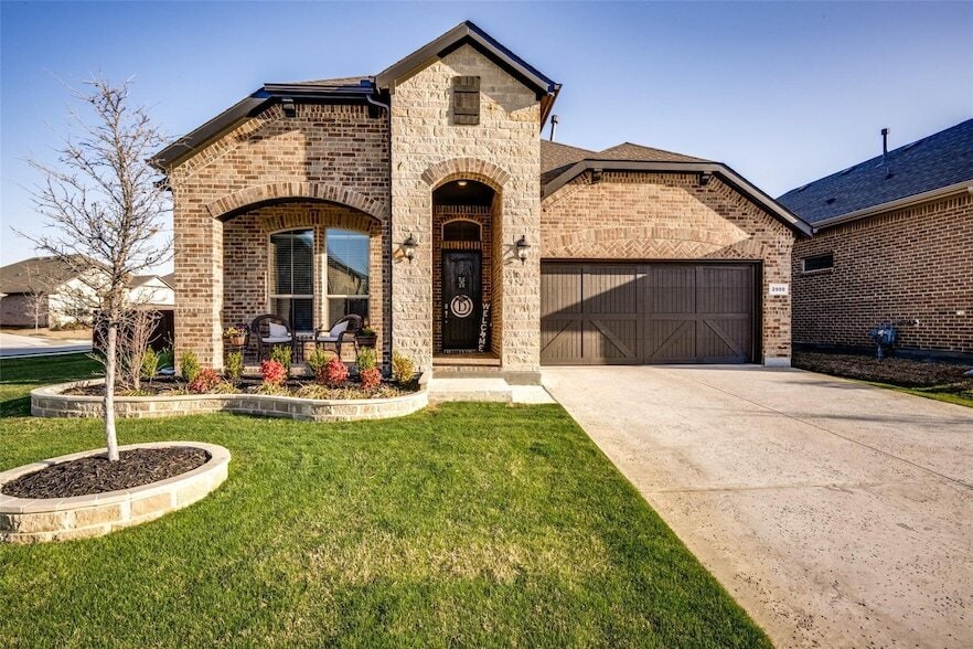 2000 St Andrew's Wy in Argyle, TX - Building Photo