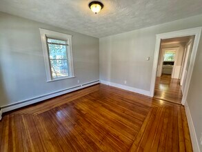 109 Ruggles St, Unit 1 in Providence, RI - Building Photo - Building Photo