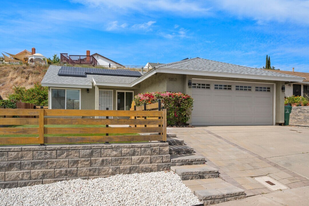 5852 Division St in San Diego, CA - Building Photo