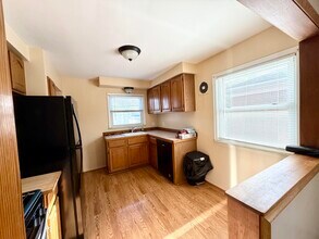 17104 Englewood Ave in Allen Park, MI - Building Photo - Building Photo