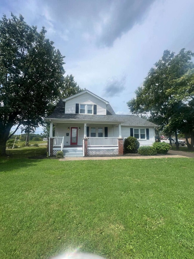 349 White Oak Rd