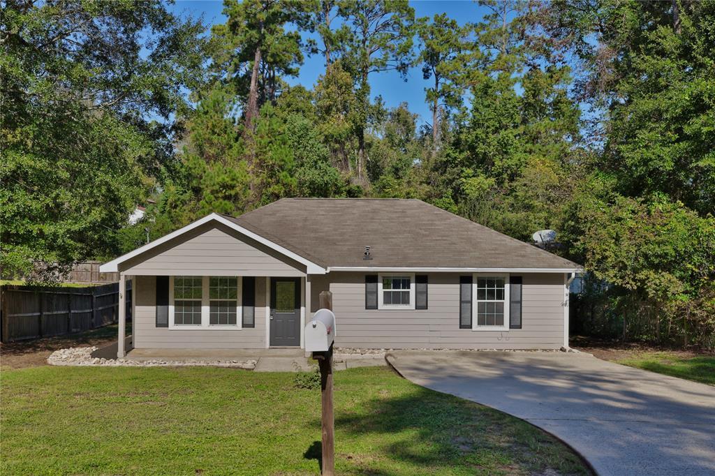 10351 Royal Damon in Conroe, TX - Building Photo