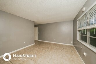 7500 Coquina Ave, Unit 207 in Fort Pierce, FL - Building Photo - Building Photo