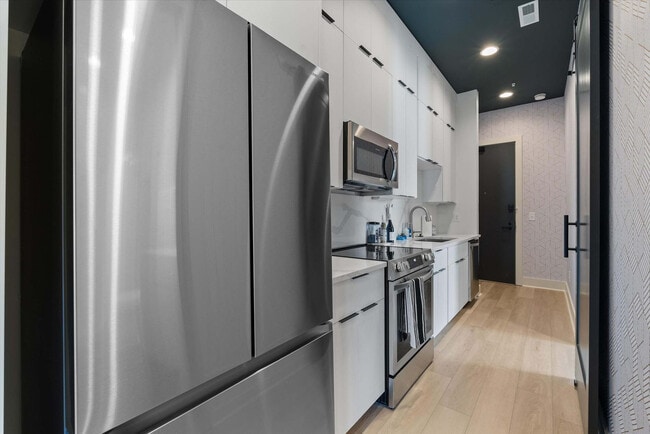 722 Mcferrin Ave in Nashville, TN - Building Photo - Building Photo