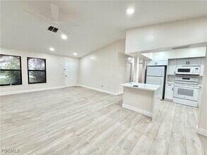 1420 SE 19th St in Cape Coral, FL - Building Photo - Building Photo