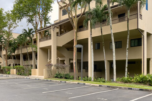 Poha Kea Apartments