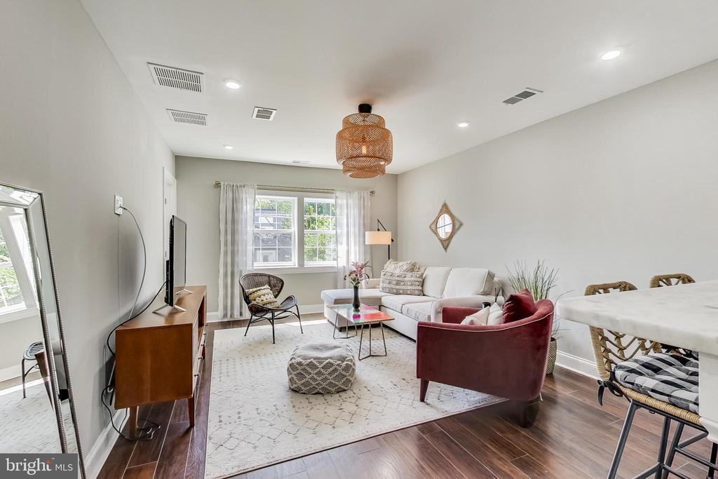 716 Jackson St NE in Washington, DC - Building Photo