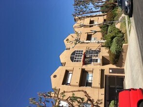 2436 Federal Ave in Los Angeles, CA - Building Photo - Building Photo