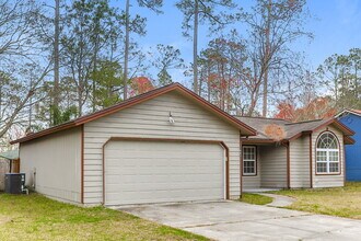 1863 Sherwood Dr in Middleburg, FL - Foto de edificio - Building Photo