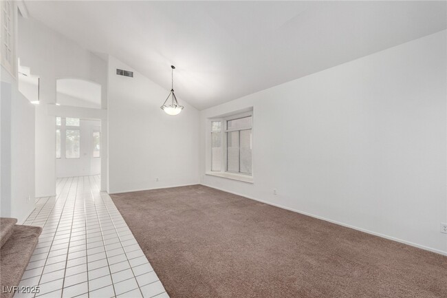 property at 2412 Shady Vista Dr