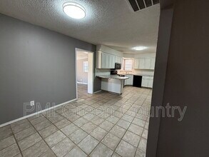 306 E 3rd St in Owasso, OK - Building Photo - Building Photo