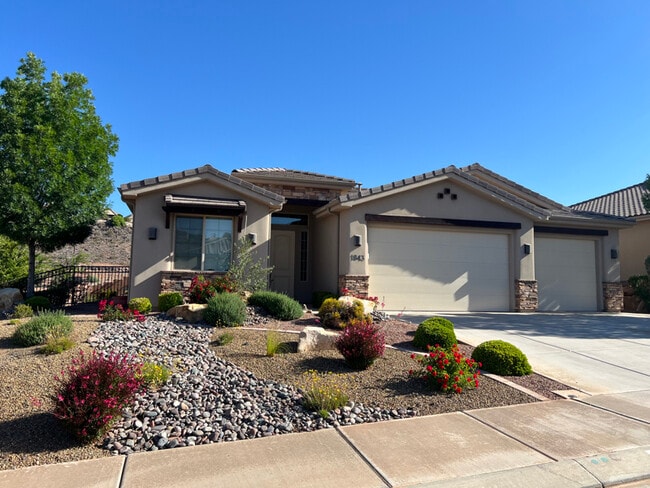 1843 E 1220 S St in Saint George, UT - Building Photo - Building Photo