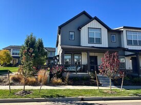 630 Promenade Dr in Superior, CO - Building Photo