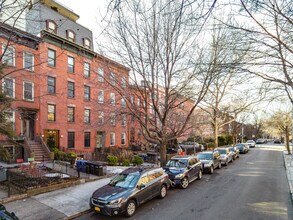 116 3rd Pl in Brooklyn, NY - Foto de edificio - Building Photo