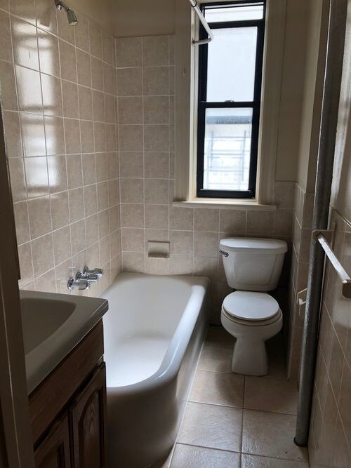 3291 Hull Ave-Unit -2 in Bronx, NY - Building Photo - Building Photo