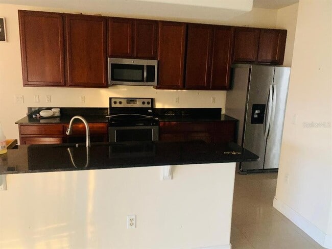 2454 Hamlet Cir in Lakeland, FL - Foto de edificio - Building Photo