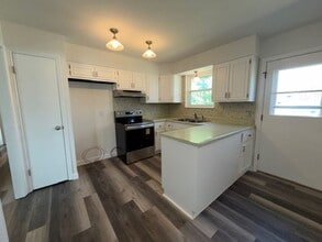 580 Bridgebend Rd in Ballwin, MO - Building Photo - Building Photo