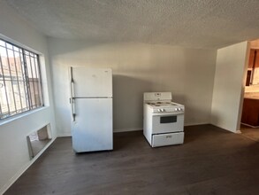 721 New Depot St, Unit 2 in Los Angeles, CA - Building Photo - Building Photo