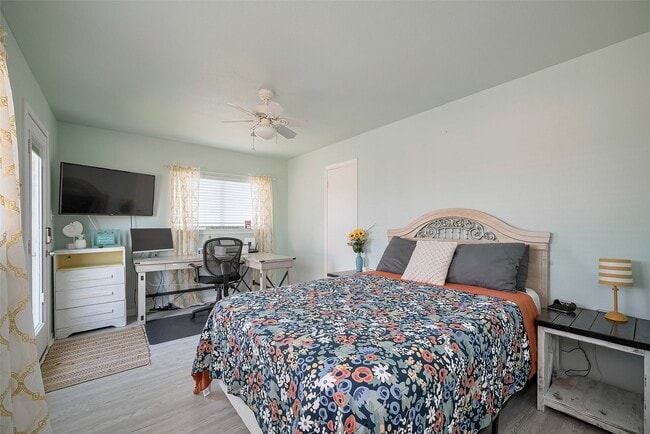 property at 510 Oyster St