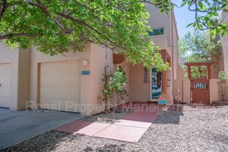 3504 Yippee Calle Ct NW in Albuquerque, NM - Building Photo - Building Photo