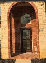820 Flagstone Dr in Burleson, TX - Building Photo