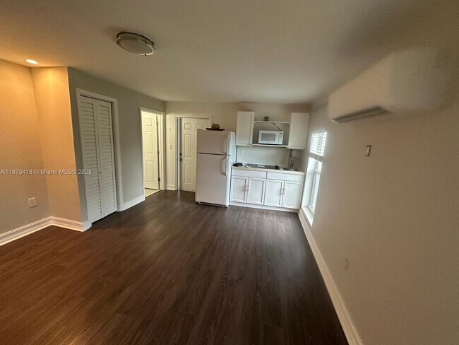 13000 SW 260th Terrace in Homestead, FL - Foto de edificio - Building Photo