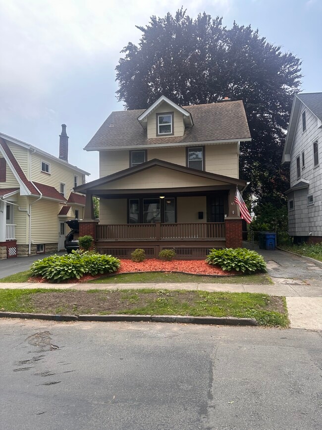 45 Gale Ter in Rochester, NY - Foto de edificio - Building Photo