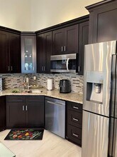 5256 Eagle Lake Dr in Palm Beach Gardens, FL - Building Photo - Building Photo