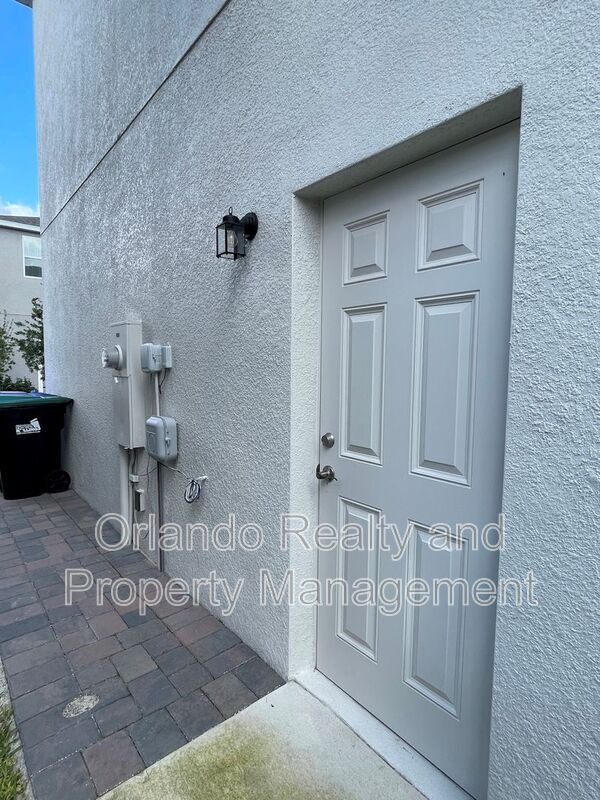 16071 Micelli Dr in Winter Garden, FL - Building Photo - Building Photo