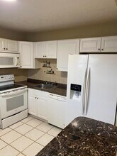 5653 Barnstead Cir in Greenacres, FL - Building Photo - Building Photo