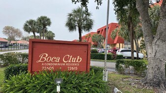 22615 SW 66th Ave in Boca Raton, FL - Building Photo