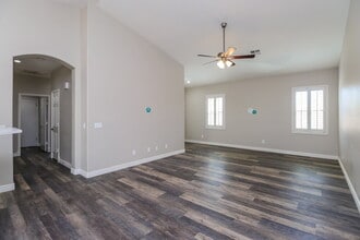 4045 E Trigger Way in Gilbert, AZ - Building Photo - Building Photo