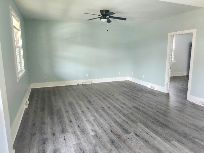 property at 818 Beaver Rd
