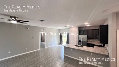 2613 Tolman Ave SE in Palm Bay, FL - Building Photo - Building Photo