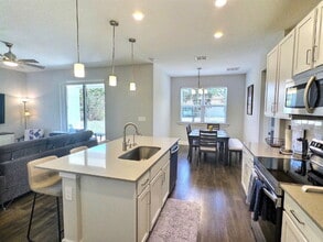 5850 Abdella Ln in North Port, FL - Building Photo - Building Photo