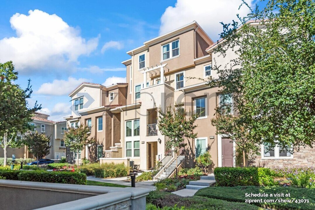 1985 Trento Loop in Milpitas, CA - Building Photo