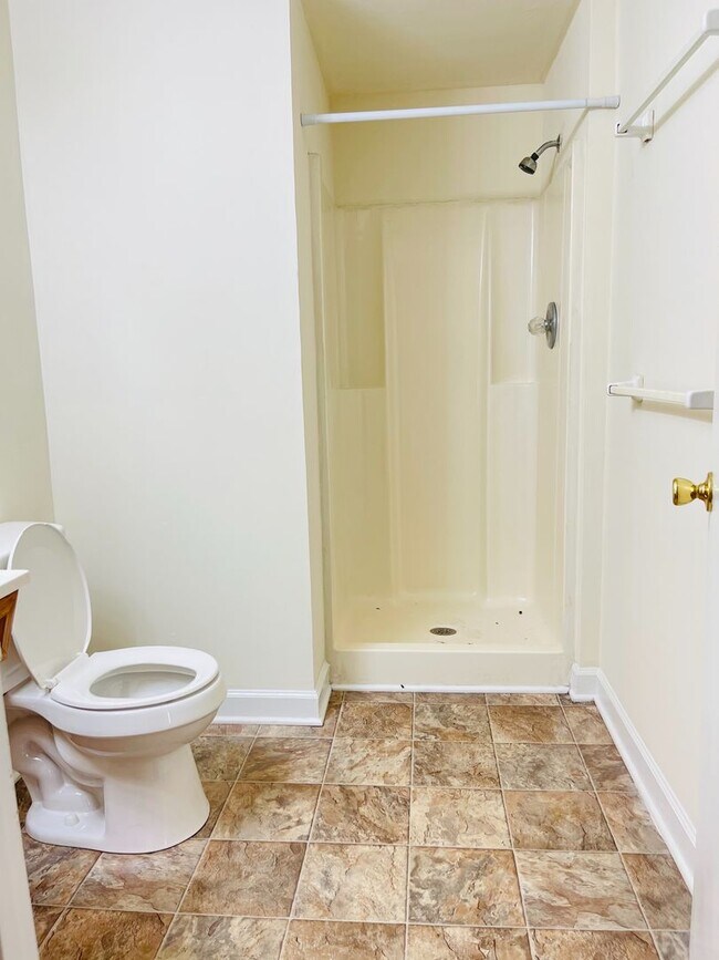 2719 Avent Ferry Rd in Raleigh, NC - Building Photo - Building Photo