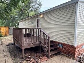 16506 Leafy Meadow Dr in Conroe, TX - Foto de edificio - Building Photo